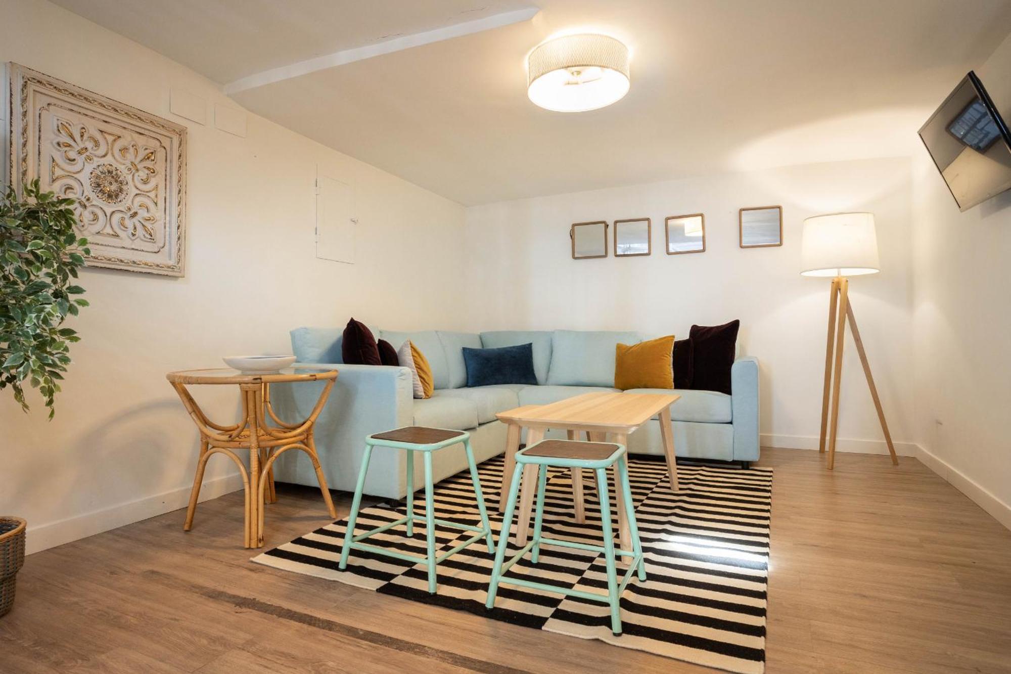 Apartamento Plaza Mayor Attic En Madrid Ngoại thất bức ảnh