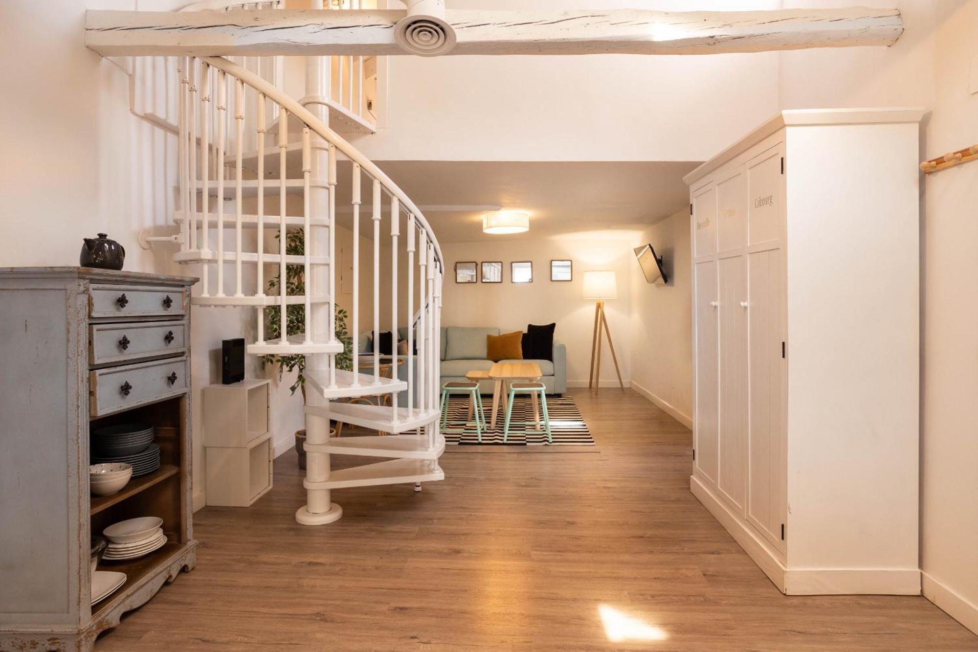 Apartamento Plaza Mayor Attic En Madrid Ngoại thất bức ảnh